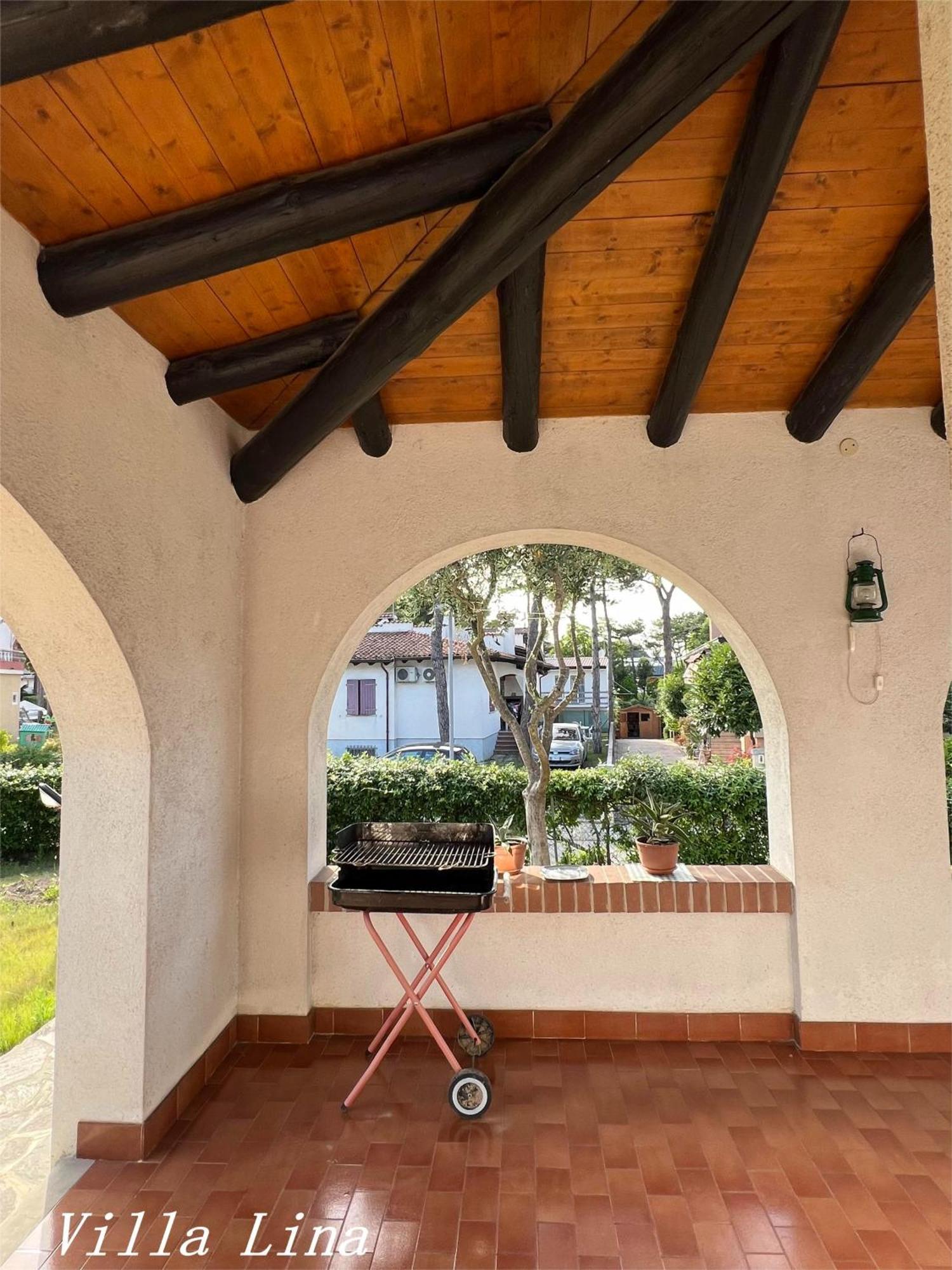 Casa Bianca Village Apartments Lignano Sabbiadoro Exterior foto